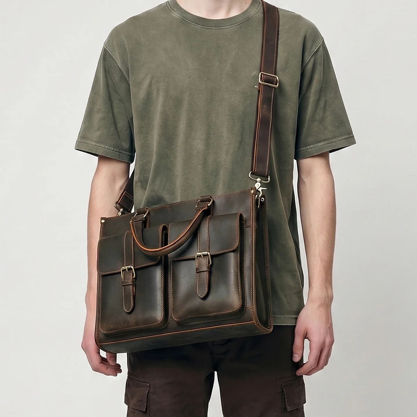 Bolsa de Ombro Masculina Vinta - Leatherwork Thread avaliação e preço